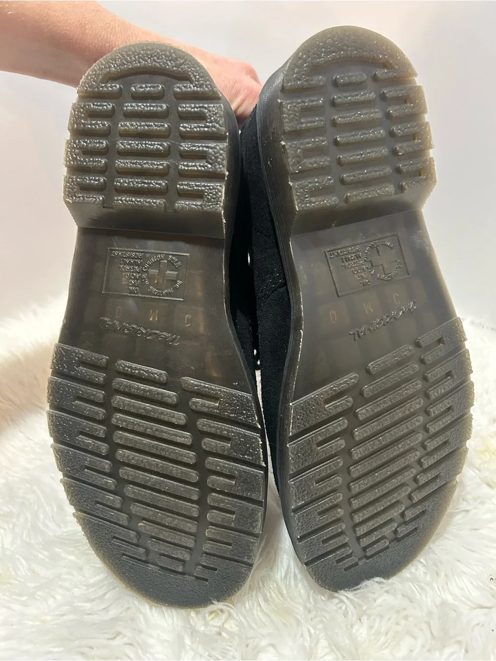 Unisex  Dr. Martens 1460 Black Pascal Suede Boots Sz 38/US 7